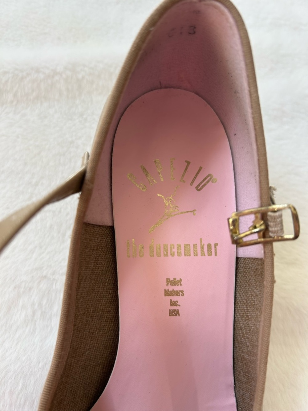 Capezio Ladies Tan Character Shoes - Picture 7 of 7